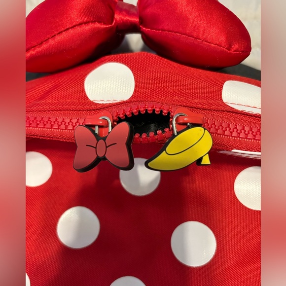 Official Disney Minnie Mouse backpack - Picture 2 of 13